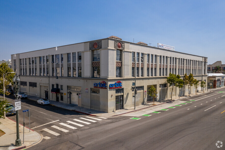 2100 S Figueroa St, Los Angeles, CA for sale - Building Photo - Image 1 of 1