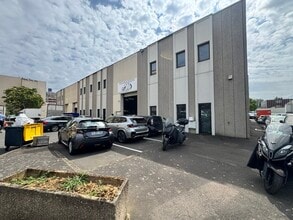 Boulevard Galliéni, Gennevilliers to rent Interior Photo- Image 2 of 10