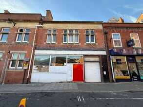 22 Station Rd, Hinckley to rent Building Photo- Image 1 of 4