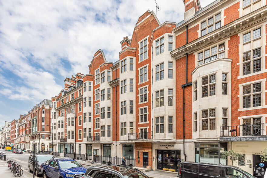 10-11 Margaret St, London for rent - Primary Photo - Image 1 of 5