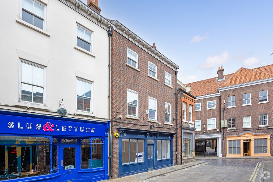 28 Back Swinegate, York to rent - Building Photo - Image 2 of 3