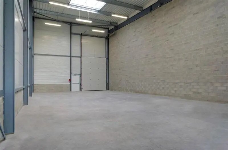 Light Industrial in Le Blanc-Mesnil to rent Interior Photo- Image 1 of 6