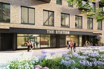 unit 65 Saddle Row, London to rent Building Photo- Image 1 of 5