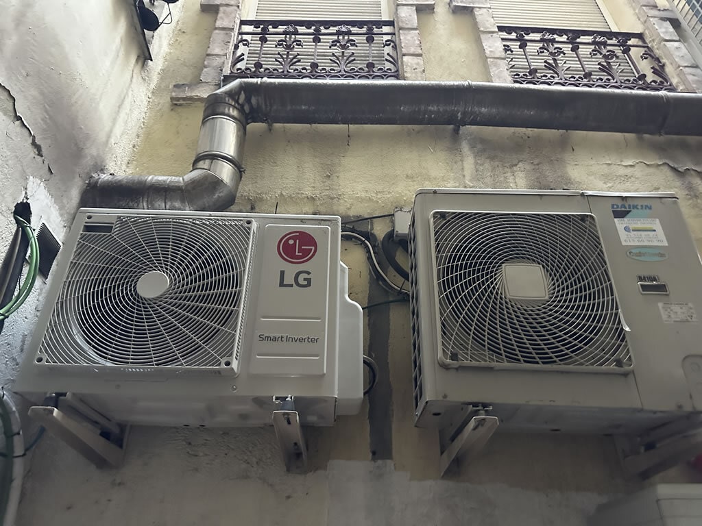 Retail in Madrid, Madrid to rent Interior Photo- Image 1 of 4