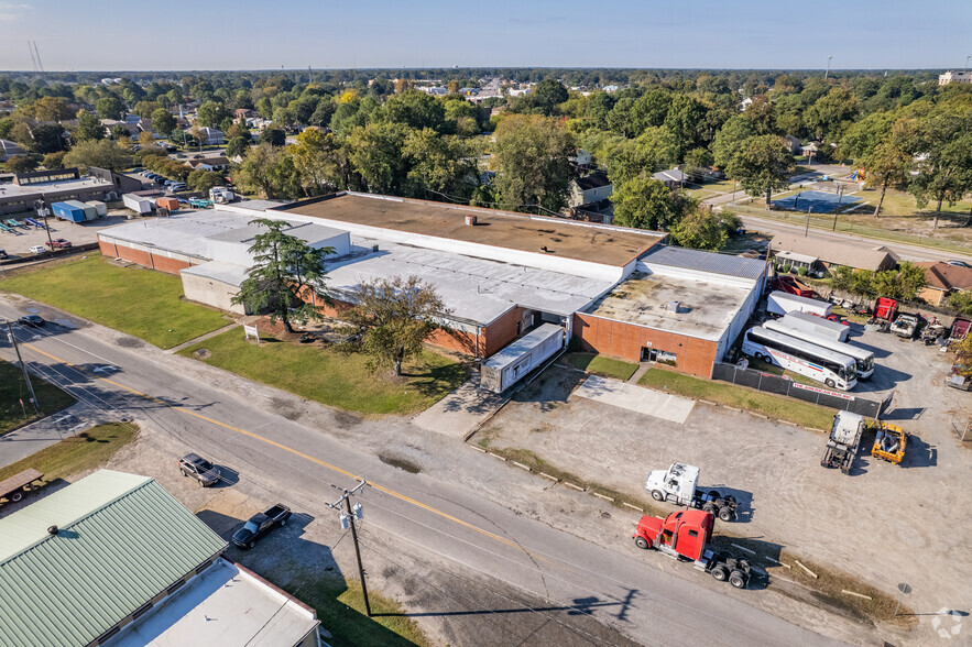 900 Broad St, Portsmouth, VA for rent - Building Photo - Image 1 of 12