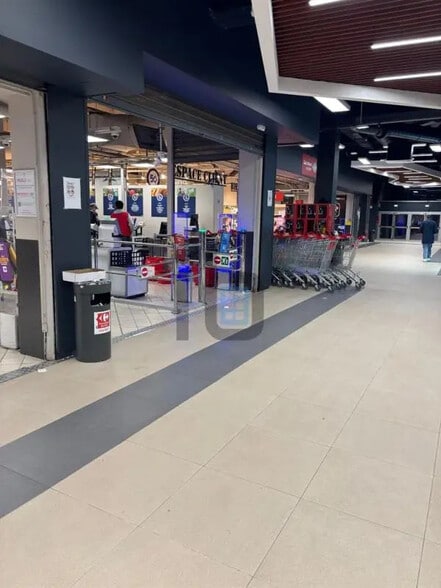 Build-to-Rent in Paris for sale - Building Photo - Image 3 of 3