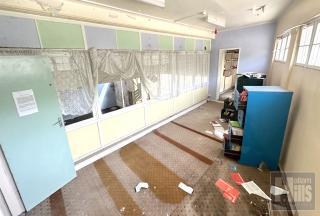 2 Langsett Road Rd, Sheffield to rent Interior Photo- Image 2 of 12