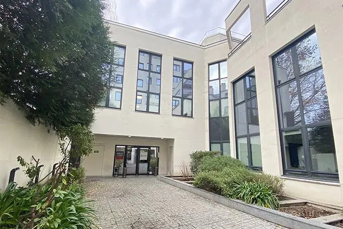 Office in Boulogne-Billancourt to rent Building Photo- Image 1 of 8