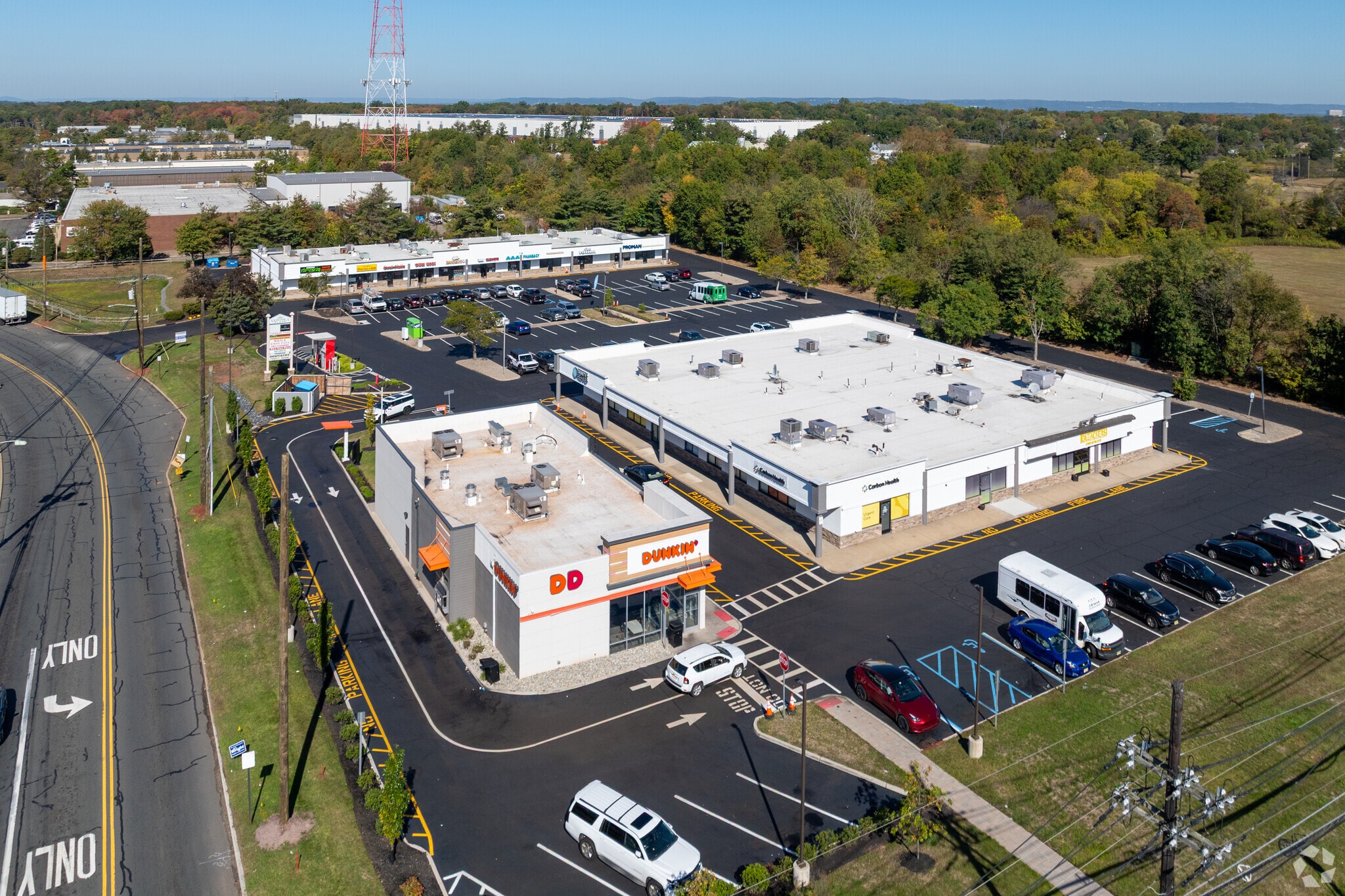 100% Leased NNN Retail Center - Route 27 portfolio of 3 properties for sale on LoopNet.co.uk Building Photo- Image 1 of 22