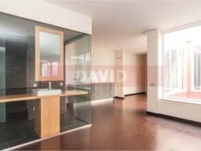 Office in Barcelona, Barcelona to rent Interior Photo- Image 2 of 13