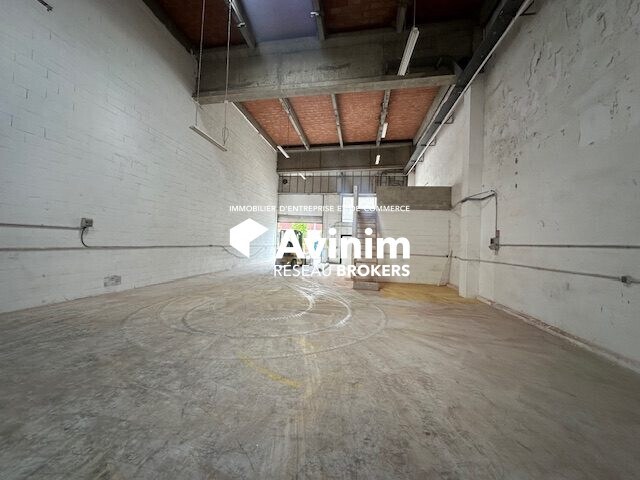 Industrial in SAINT-OUEN-L'AUMONE to rent - Interior Photo - Image 2 of 3