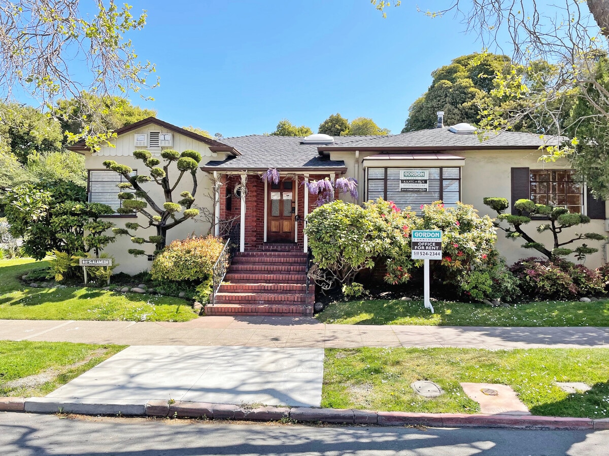 917 The Alameda, Berkeley, CA 94707 UK