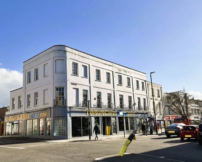 More details for 25-27 Pittville St, Cheltenham - Retail to Rent