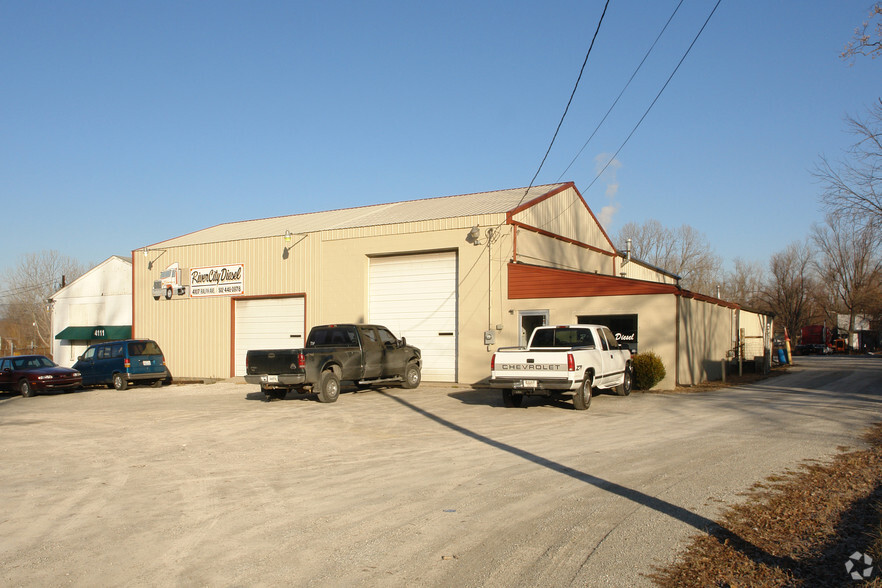 4107 Ralph Ave, Louisville, KY for sale - Primary Photo - Image 1 of 1