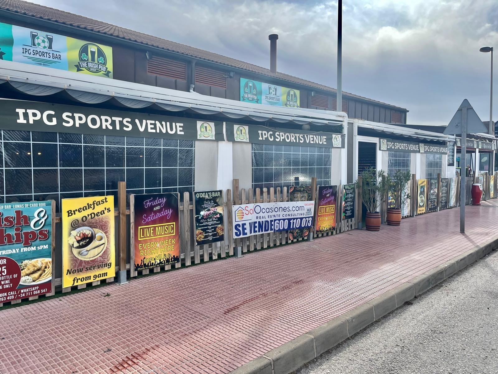 Retail in Orihuela to rent Building Photo- Image 1 of 42