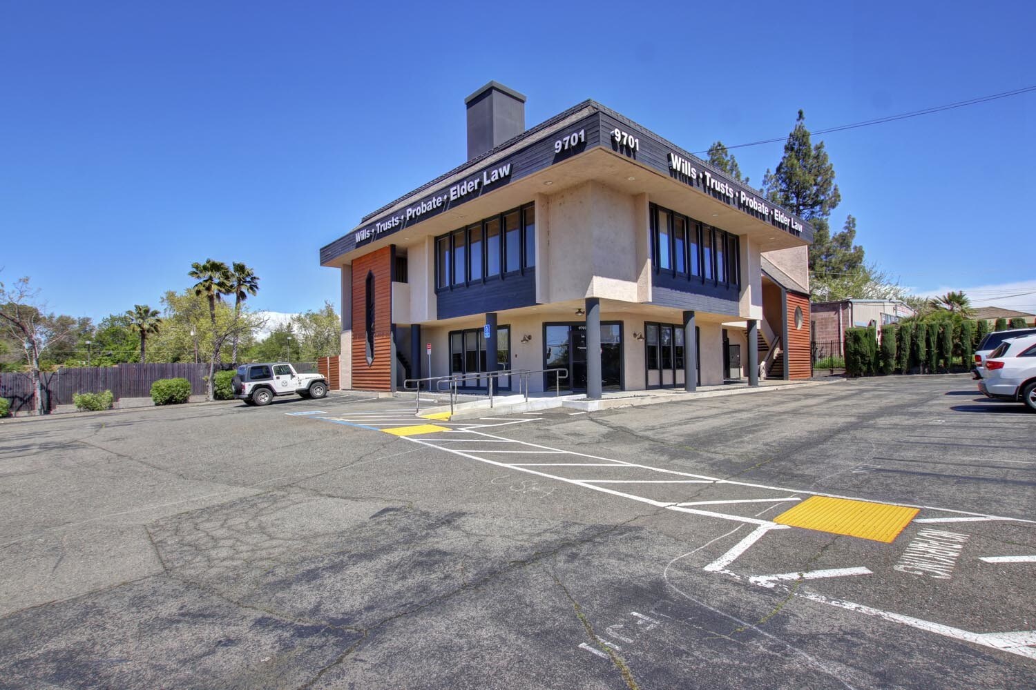 9701 Fair Oaks Blvd, Fair Oaks, CA to rent Building Photo- Image 1 of 36