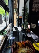 Retail in Madrid, Madrid to rent Interior Photo- Image 1 of 2