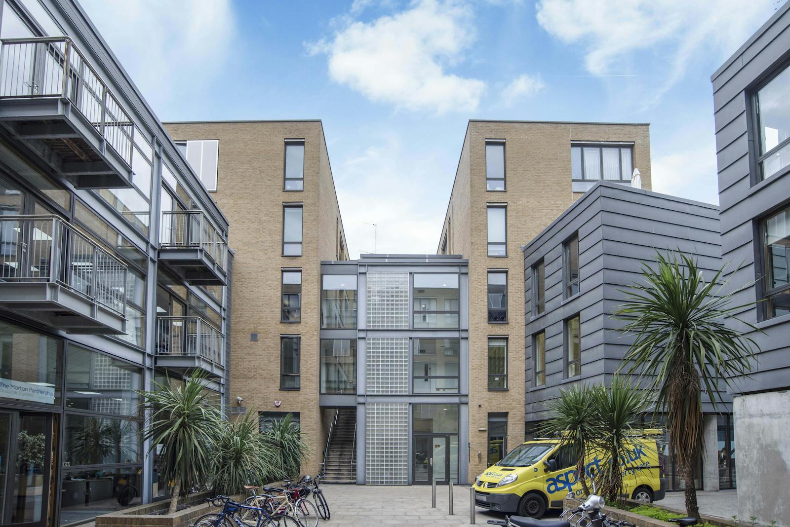 7-15 Drysdale St, London to rent Building Photo- Image 1 of 8