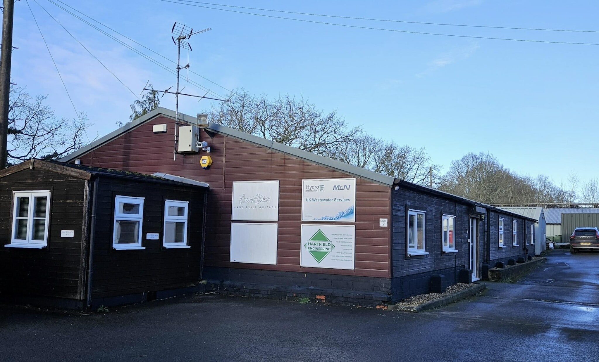 Firgrove Rd, Heathfield to rent Building Photo- Image 1 of 3