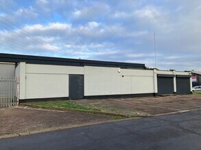 Paxman Rd, Kings Lynn for rent Building Photo- Image 1 of 8