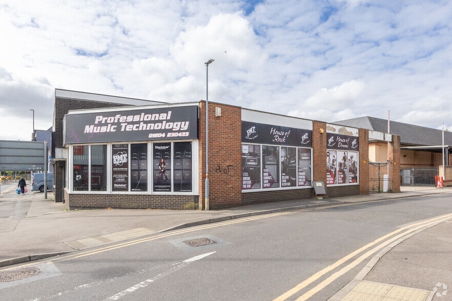 86 Bridge St, Northampton for sale - Primary Photo - Image 1 of 2