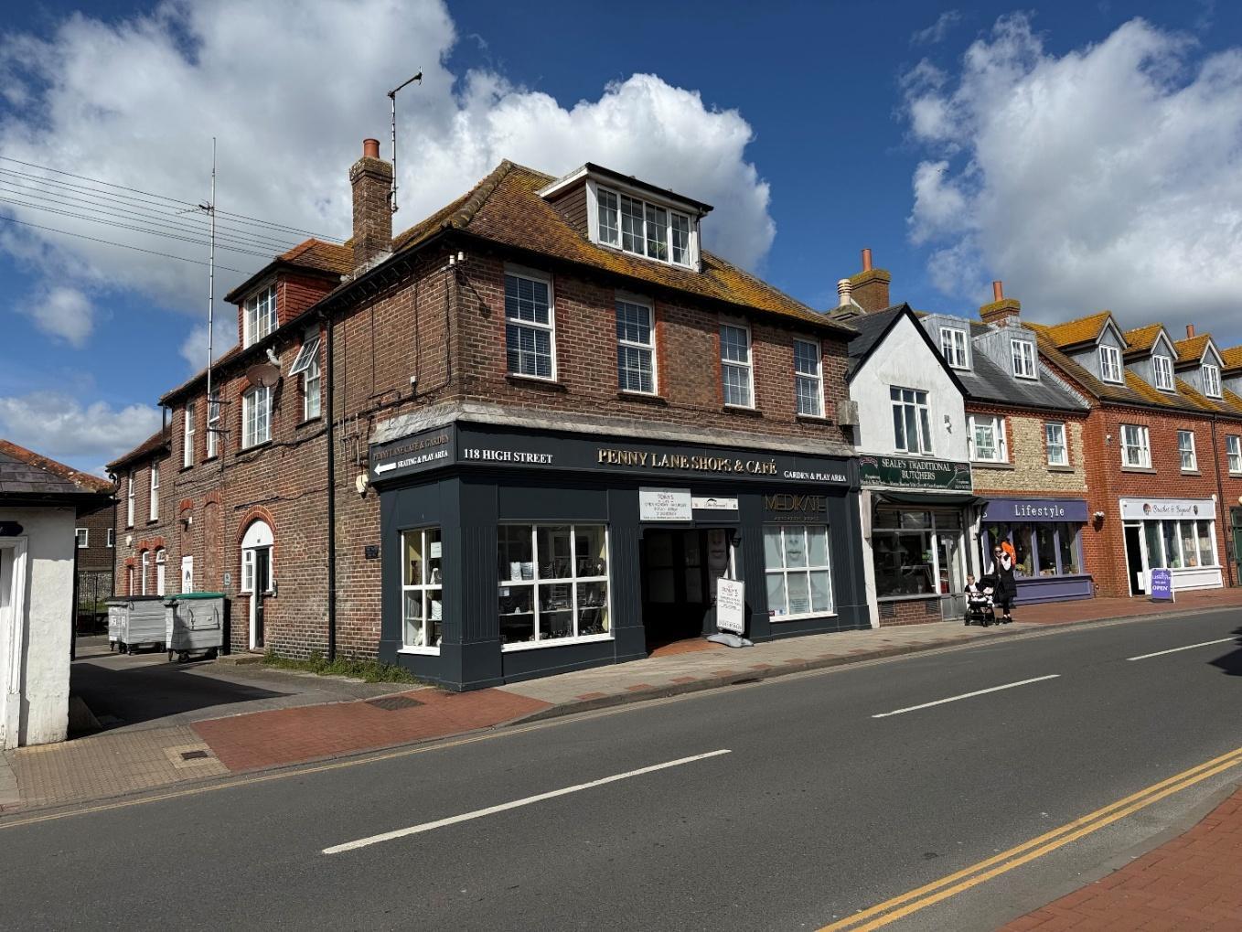 118 High St, Selsey for sale Building Photo- Image 1 of 10