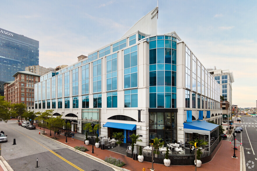 100 International Dr, Baltimore, MD for rent - Building Photo - Image 1 of 60