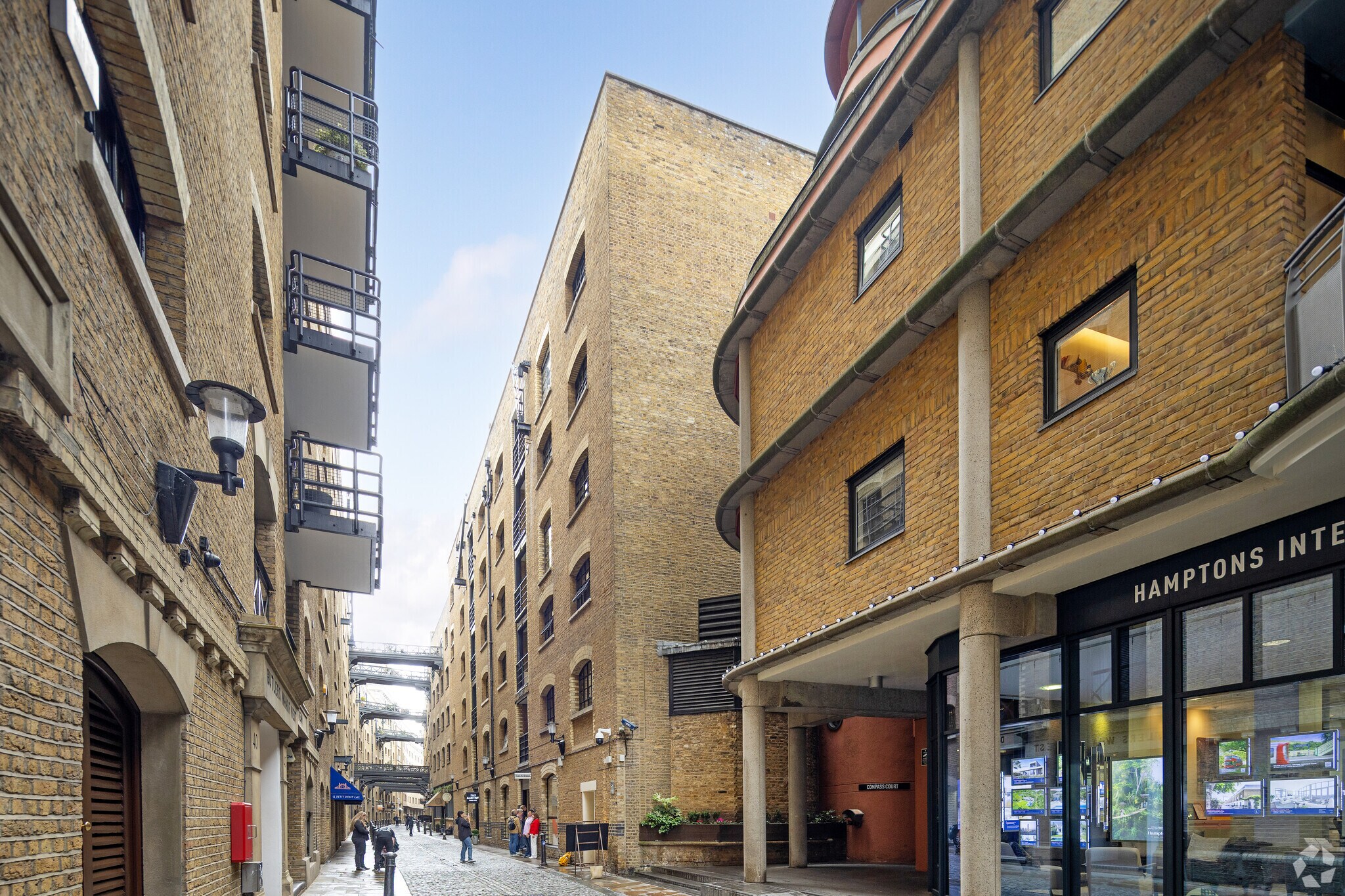 59 Lafone St, London for sale Primary Photo- Image 1 of 1