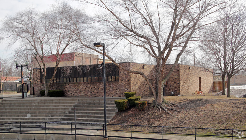 430 E Lasalle Ave, South Bend, IN for rent - Building Photo - Image 3 of 19