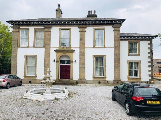 548 Preston Old Rd, Blackburn for sale Primary Photo- Image 1 of 1