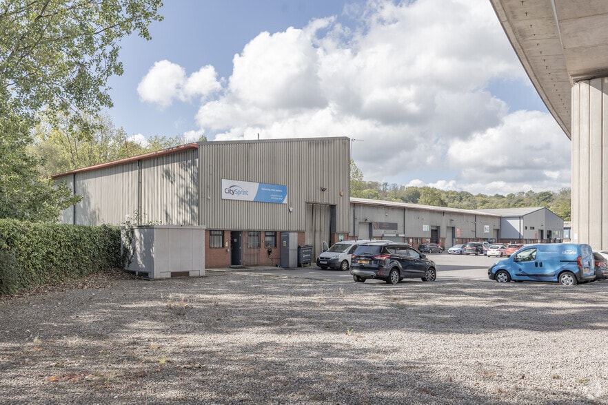 Penarth Rd, Cardiff for sale - Primary Photo - Image 1 of 1