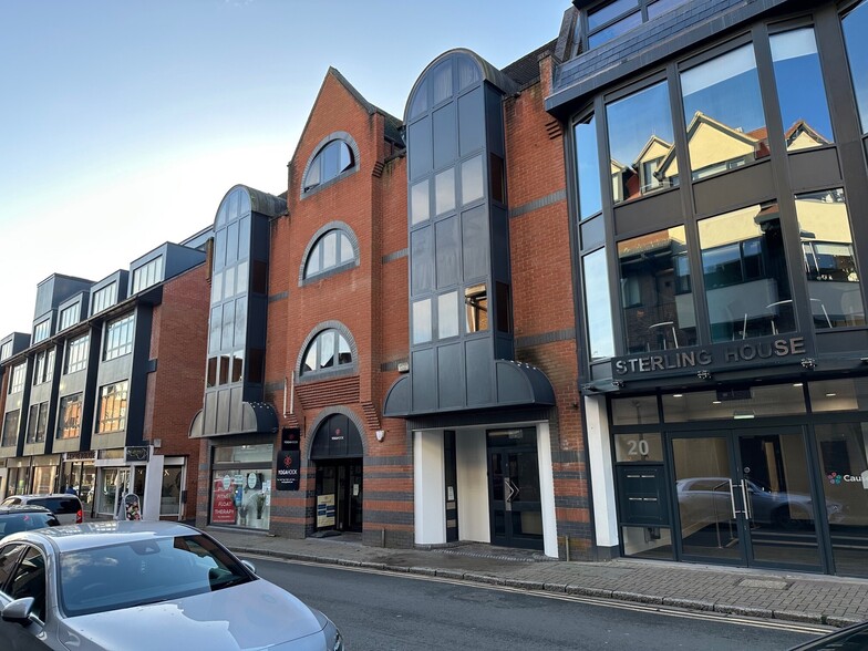 22 Station Rd, Gerrards Cross to rent - Building Photo - Image 2 of 8