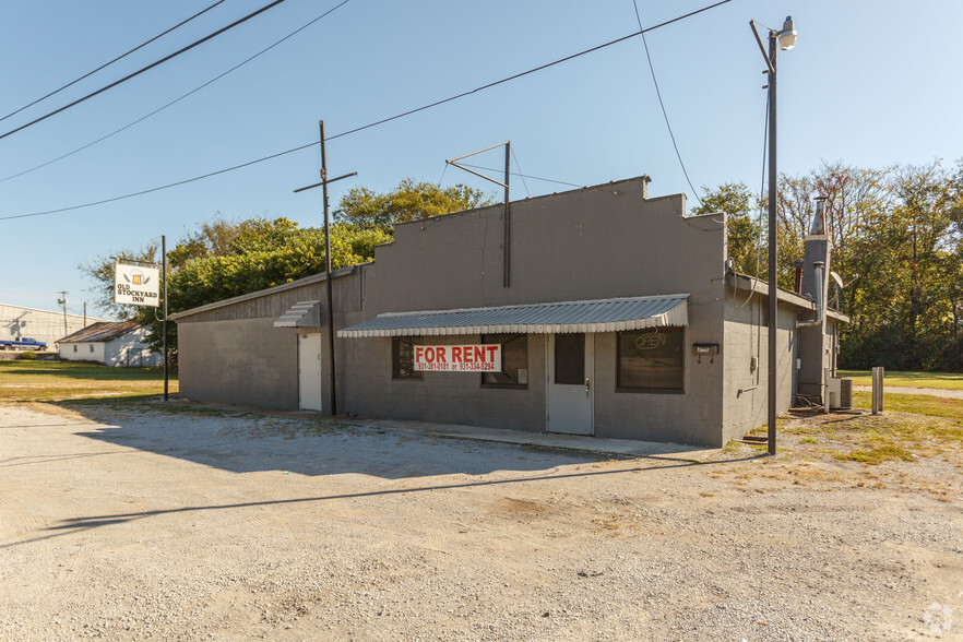 809 S Glade St, Columbia, TN for sale - Primary Photo - Image 1 of 1