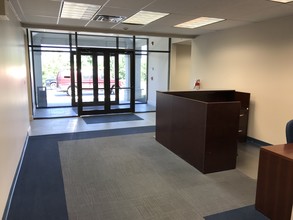 941 Pottstown Pike, Chester Springs, PA for rent Lobby- Image 1 of 13