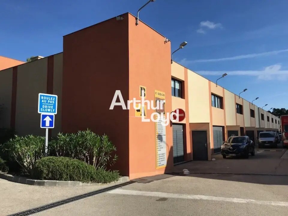 Light Industrial in Antibes to rent Building Photo- Image 1 of 3