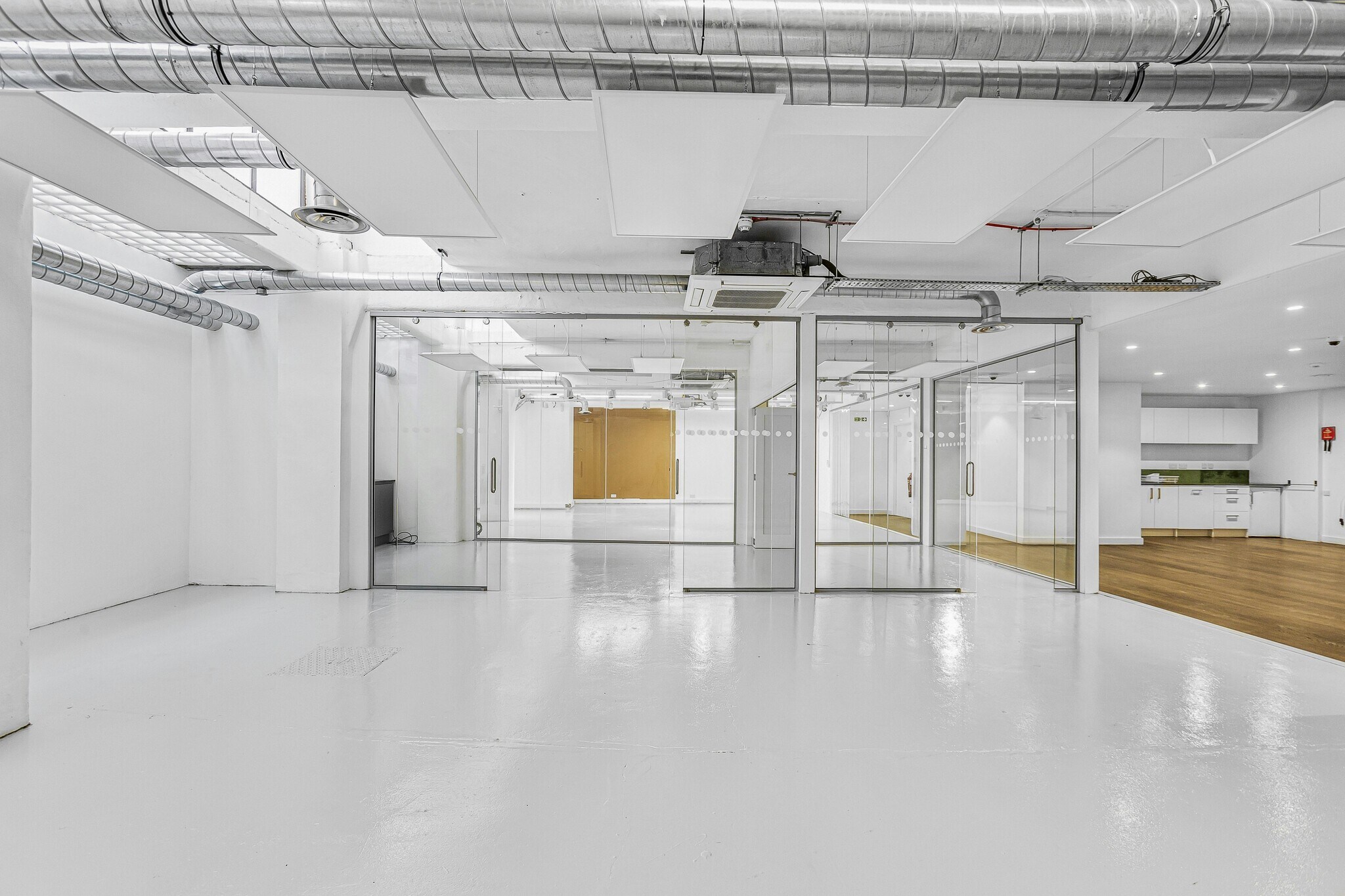 29A-33 Chatham Pl, London for sale Interior Photo- Image 1 of 1