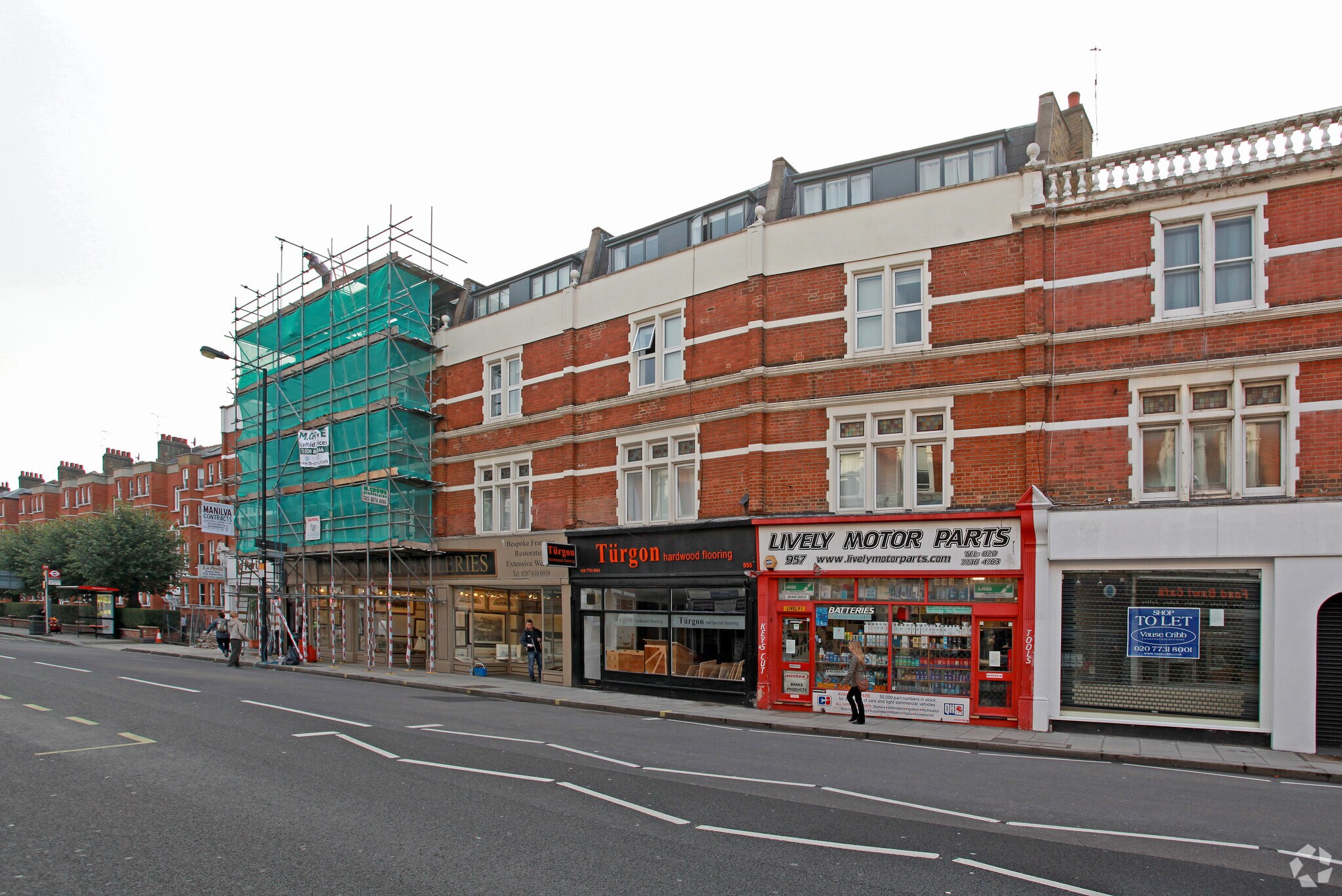 955 Fulham Rd, London for sale Primary Photo- Image 1 of 1