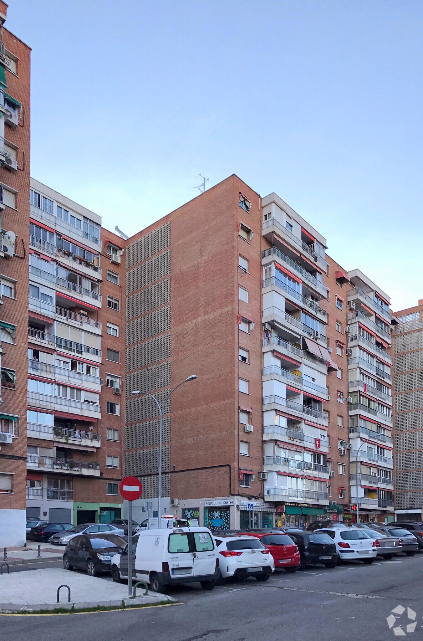 Calle Claudio Sánchez Albornoz S/N, Alcorcón, Madrid to rent Primary Photo- Image 1 of 3