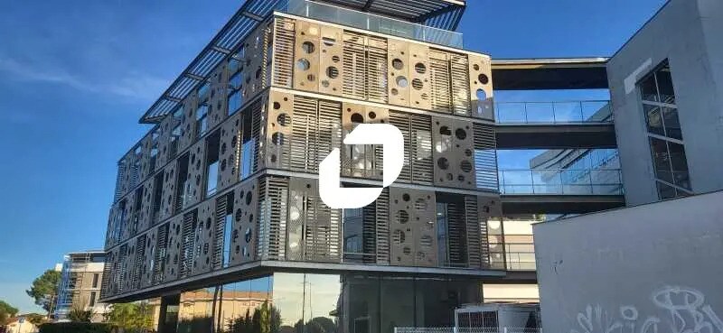 Office in Mérignac to rent Building Photo- Image 1 of 18