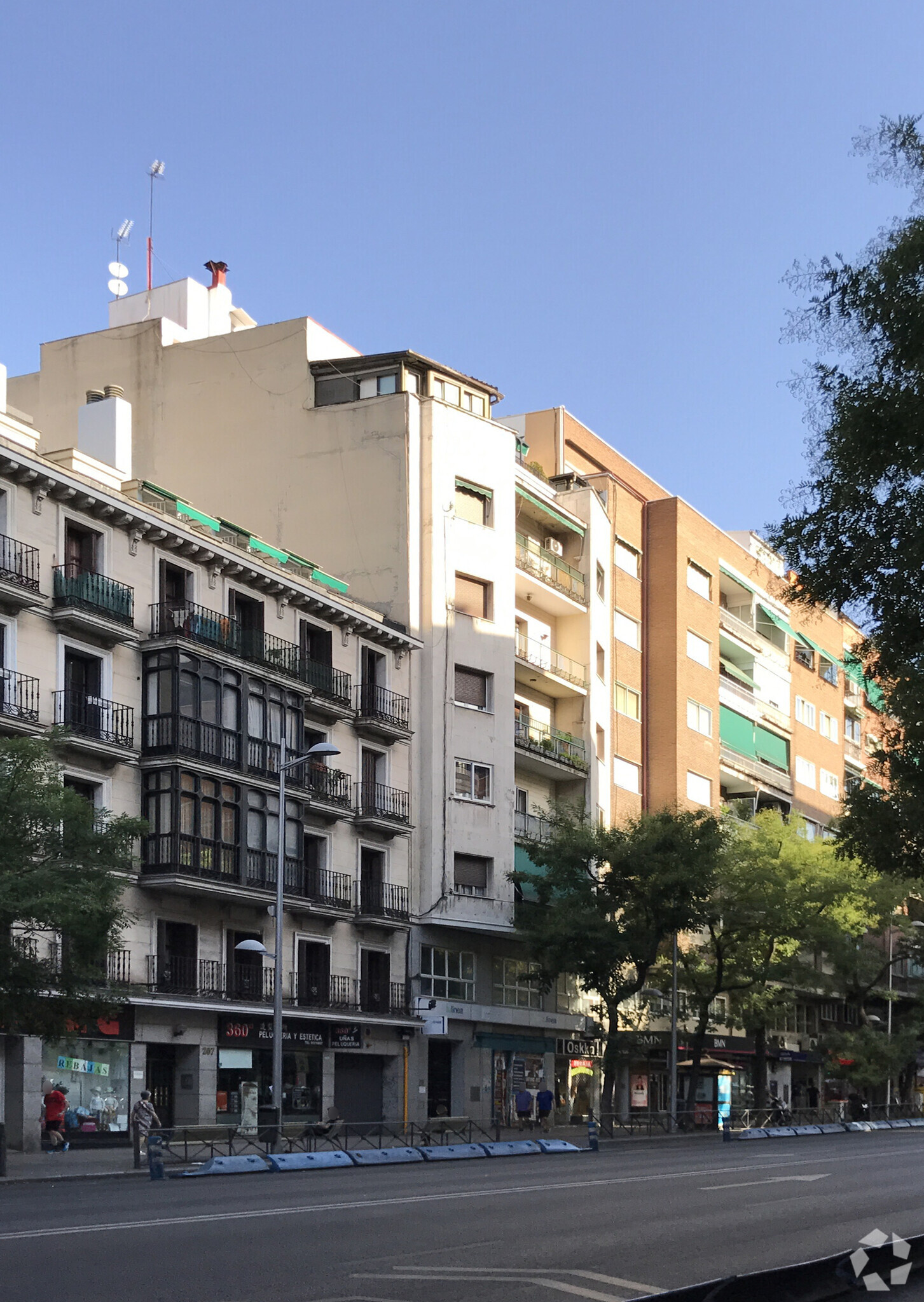 Calle Bravo Murillo, 209, Madrid, Madrid for rent Building Photo- Image 1 of 3