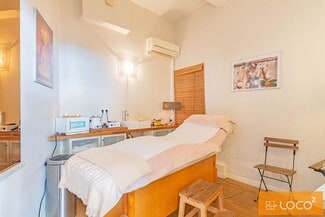 More details for 4 Rue John Fitzgerald Kennedy, Toulouse - Retail for Sale