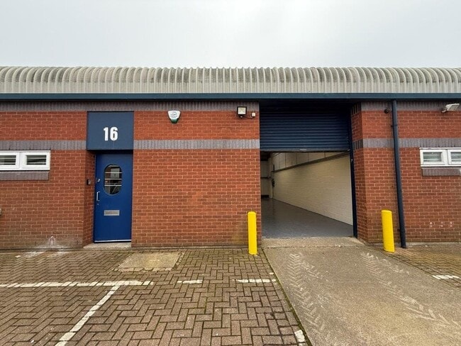 More details for Southern Rd, Aylesbury - Industrial to Rent