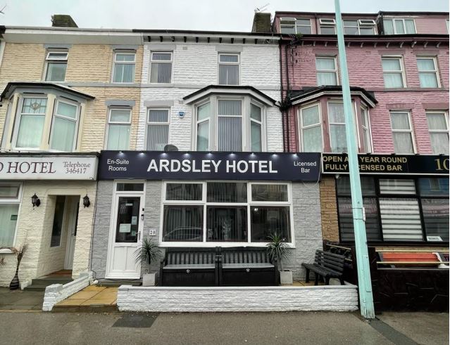 20 Woodfield Rd, Blackpool for sale Building Photo- Image 1 of 1