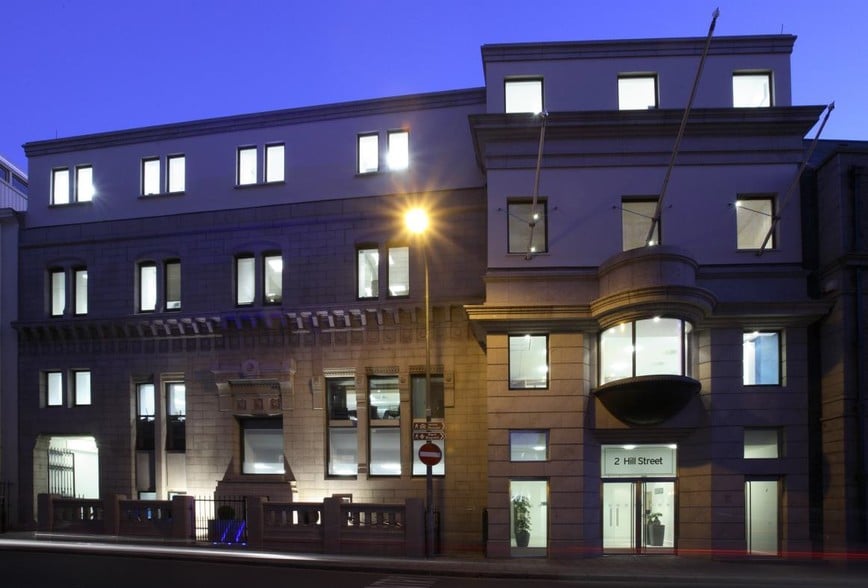 2 Hill St, Jersey to rent - Building Photo - Image 2 of 2