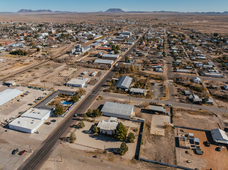 601 W San Antonio St, Marfa, TX for sale - Building Photo - Image 3 of 24