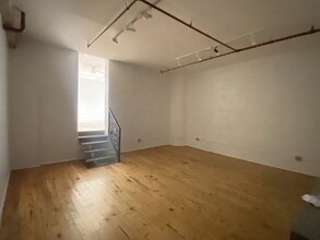 333 Scholes St, Brooklyn, NY for rent Building Photo- Image 1 of 6