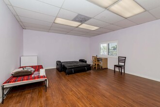 9562-9580 Garden Grove Blvd, Garden Grove, CA for rent Building Photo- Image 1 of 3