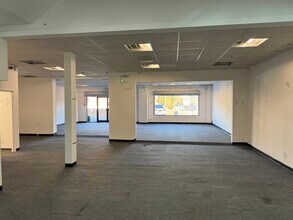 Eastbourne Rd, Blindley Heath to rent Interior Photo- Image 2 of 2