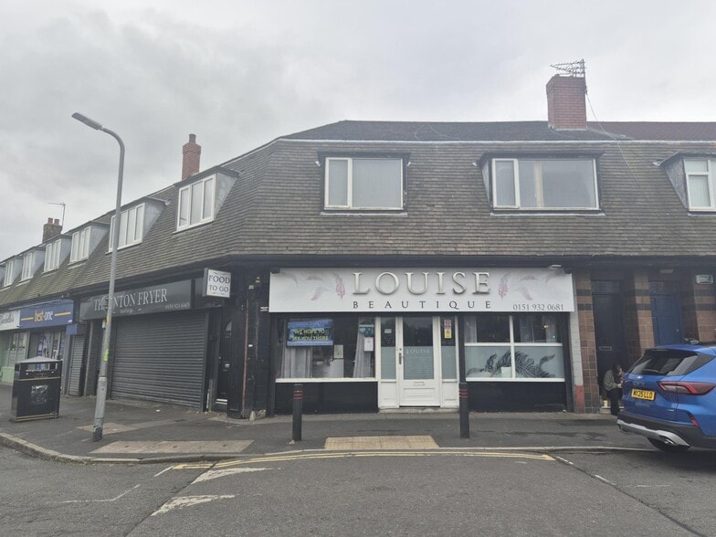 5-5A The Crescent, Liverpool to rent - Primary Photo - Image 1 of 1