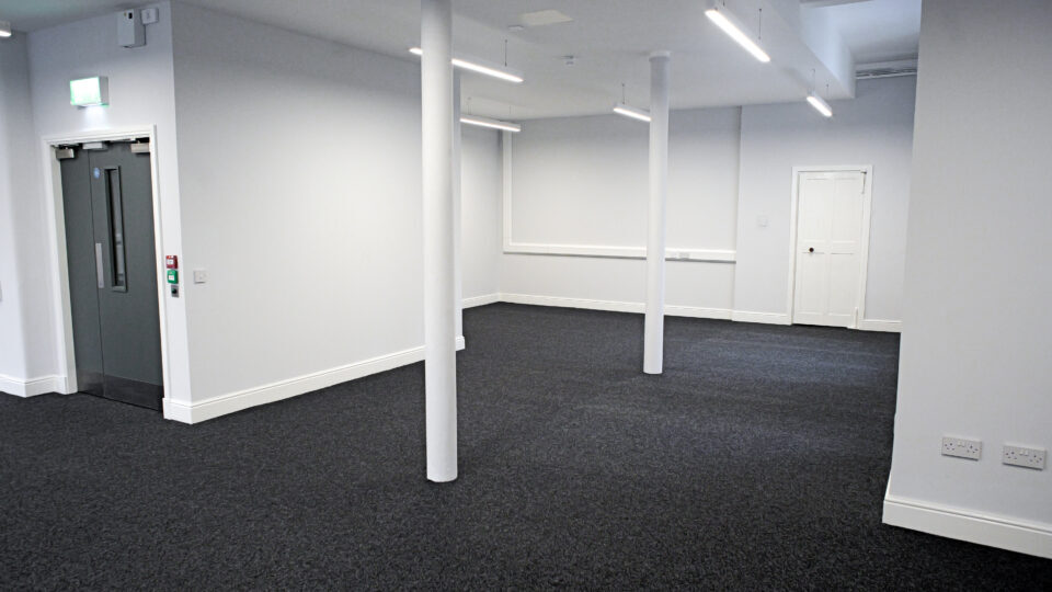 13 Bath St, Glasgow, GLG G2 1HY - Unit 3 - - Interior Photo - Image 2 of 7